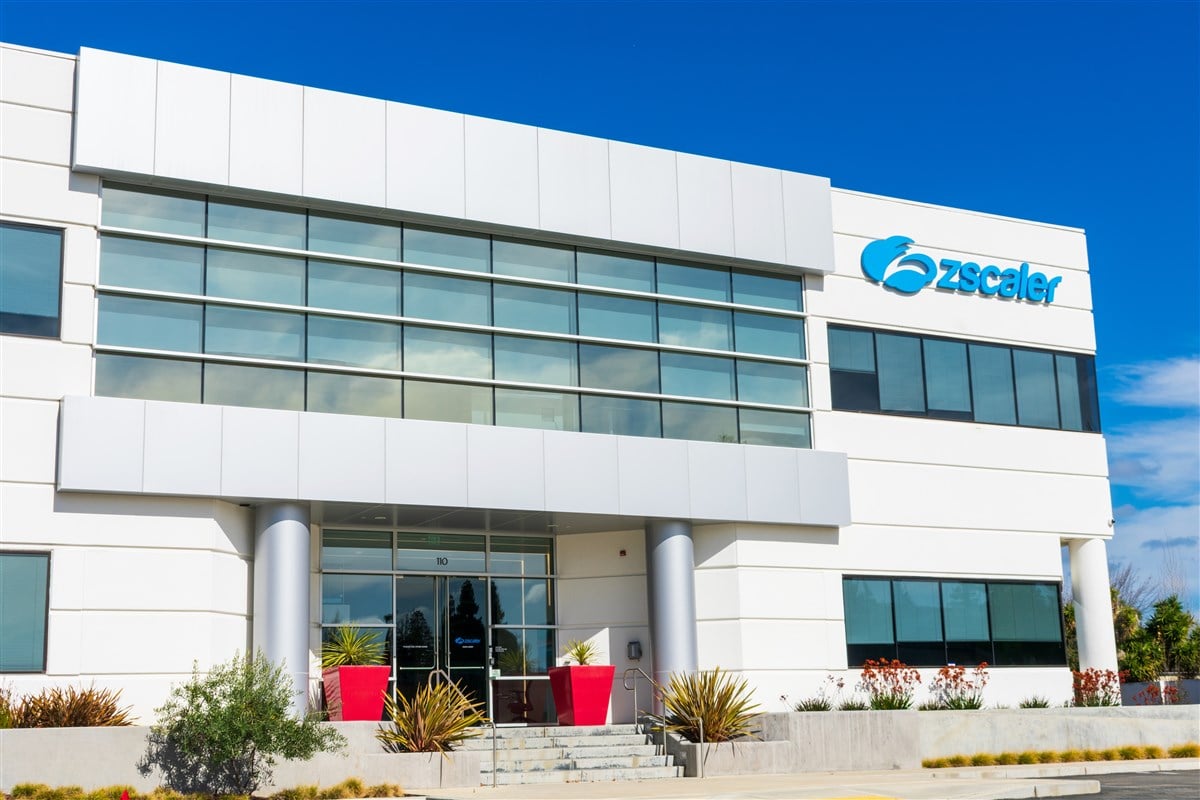 photo of zscaler headquarters in silicon valley under clear blue skies
