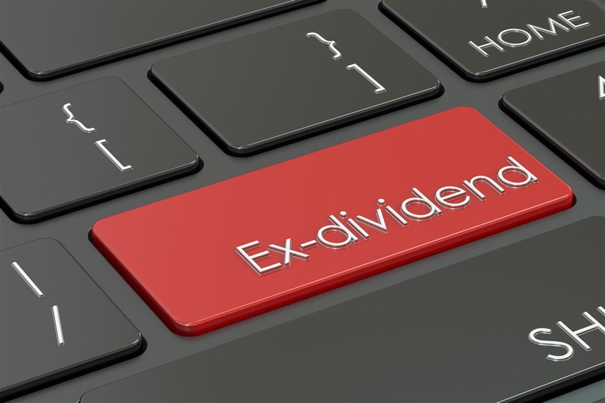 ex-dividend keyboard button, what's the difference between ex dividend date vs record date?