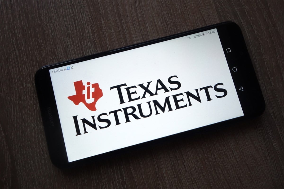 Texas Instruments on an iPhone dividend screener           