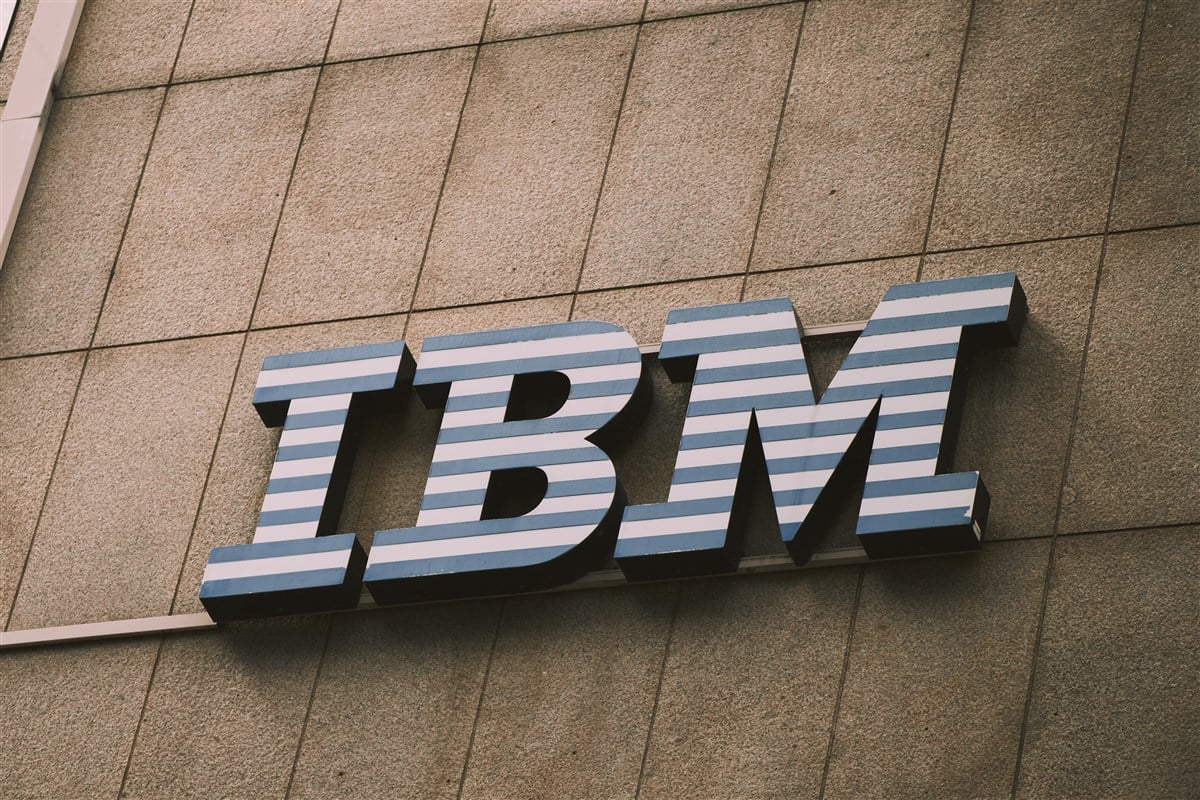 Photo of IBM logo mounted on one of its corporate buildings