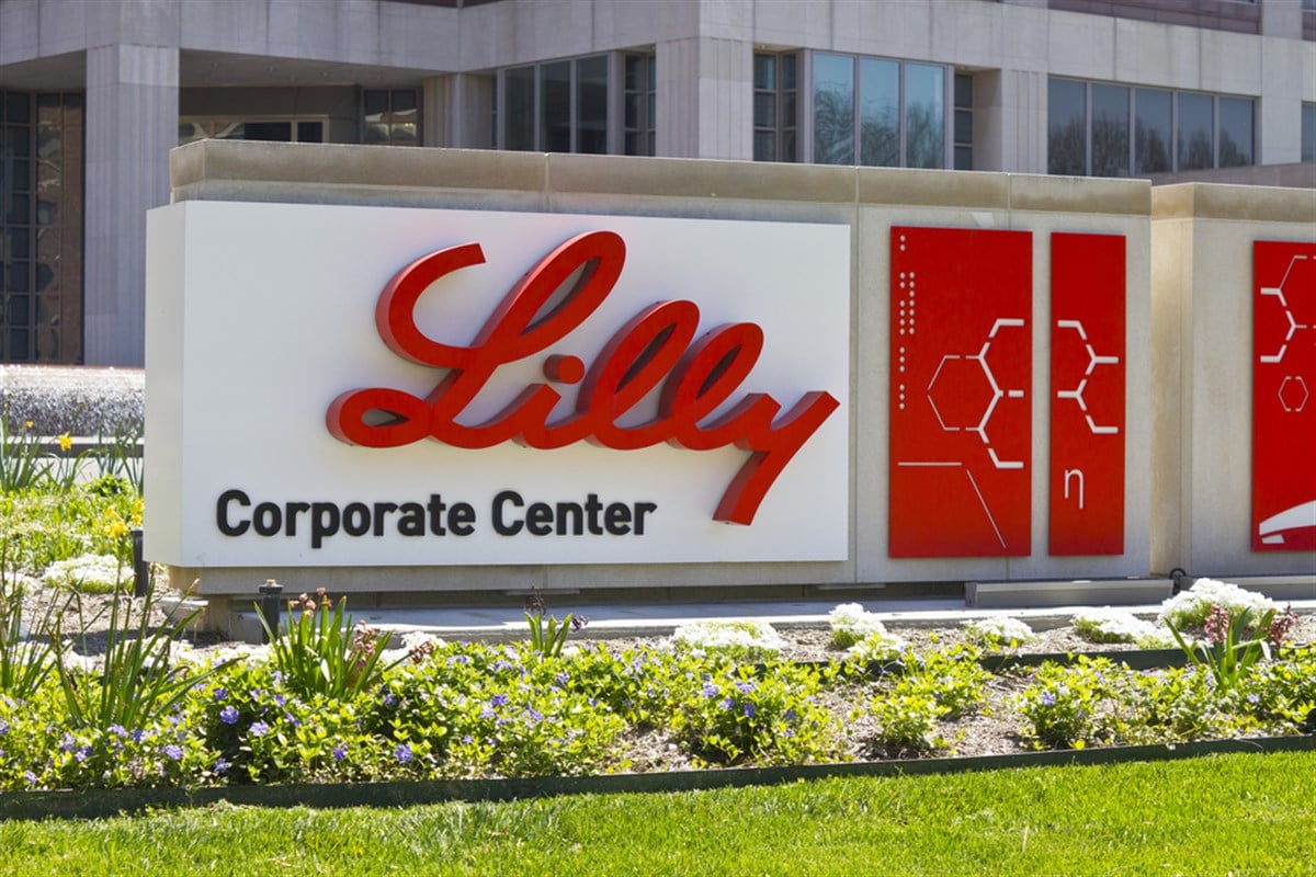 Eli Lilly and Company World Headquarters. Lilly makes Medicines and Pharmaceuticals V