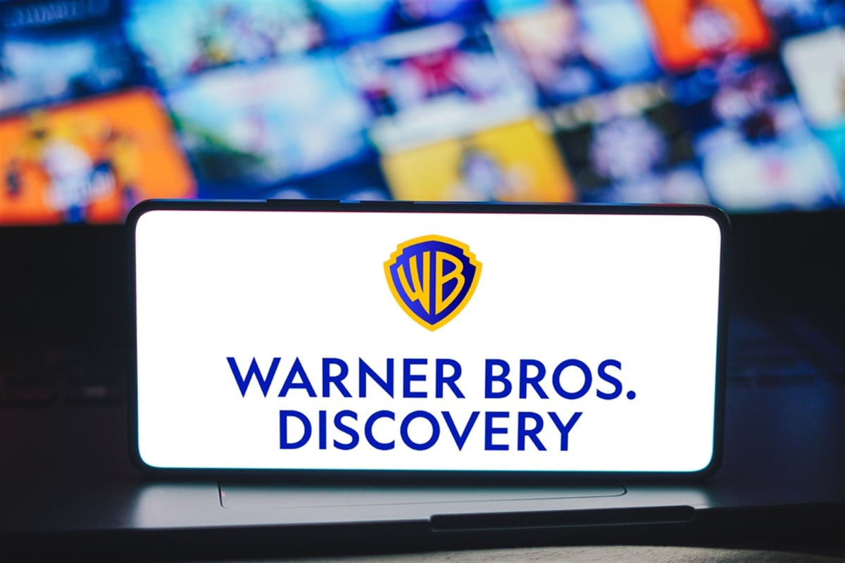 Warner Bros Discovery stock 