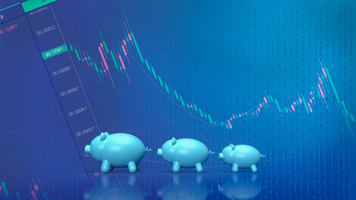 The three piggy bank for saving to illustrate what is a microcap