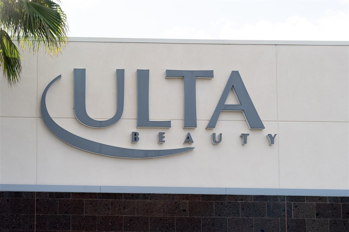 picture of ulta logo on storefront 