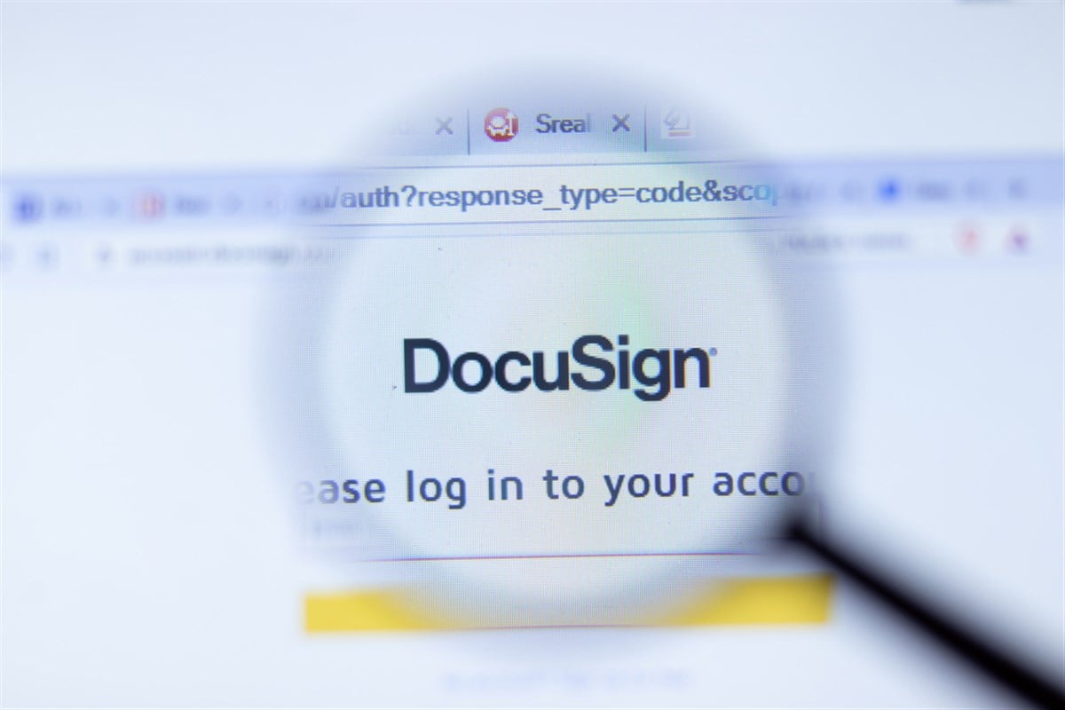 photo of a login page on the DocuSign website.  Is there a 66% upside in DocuSign stock?
