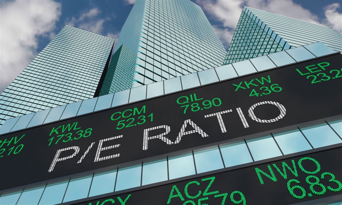P/E Ratio Calculator | Determine the Price to Earnings Ratio