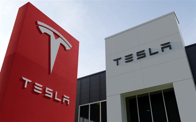 Tesla Stock Comeback Is Picking Up Steam