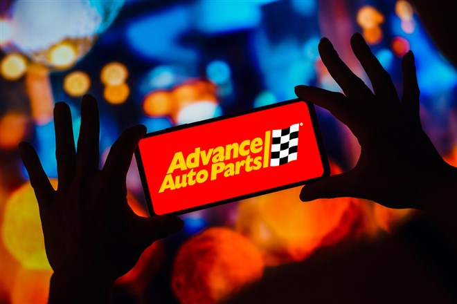 Advance Auto Parts stock dividend and price 