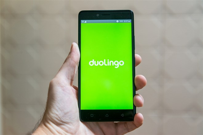 AI Boosts Duolingo As Company Posts First Profit 