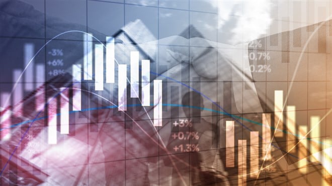 Wait to buy the dip in these 2 cybersecurity stocks