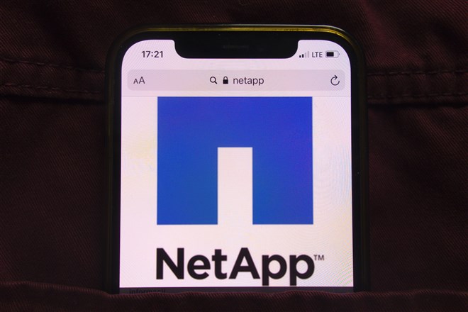 picture of mobile phone with netapp logo displayed on screen