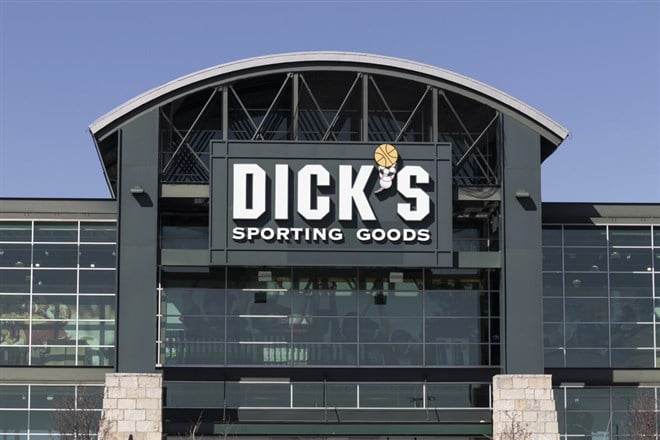 DICKS’s Sporting Goods Stock Dropped After Earnings—Is It a Buy?