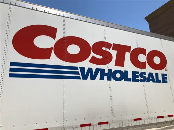 Dont Rush To Buy Costco On Earnings Strength 