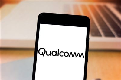 Qualcomm (NASDAQ:QCOM) Picks Up Huge Jolt on Earnings Beat