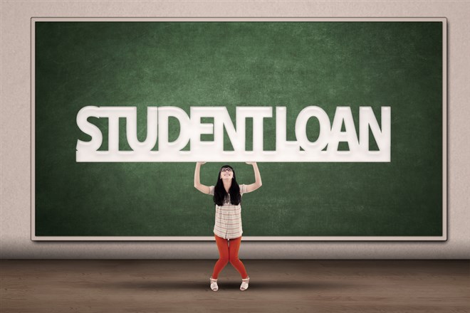 Private and Federal Student Loans for College: Which Works Best for Your Child?