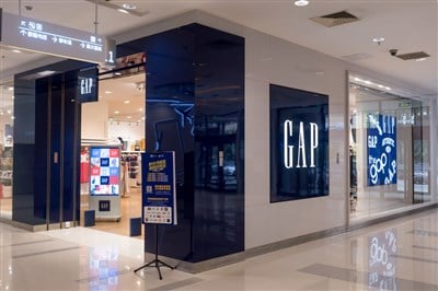 Gap Stock Spikes on 2021 Sales Outlook