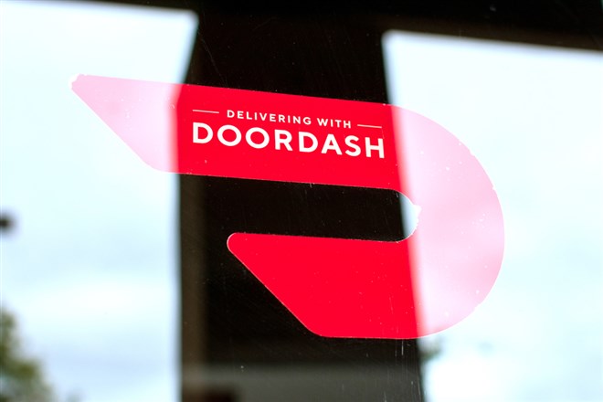 Insider Selling Keeps DoorDash Stock From Taking Off