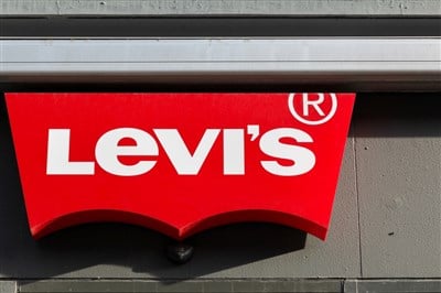 Guggenheim Looks for Growth From Levi Strauss (NYSE:LEVI)
