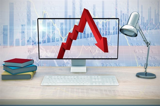 How Investors Can Identify and Successfully Trade Gap-Down Stocks