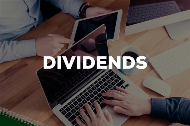 Black Friday Deals on These 3 Dividend Plays