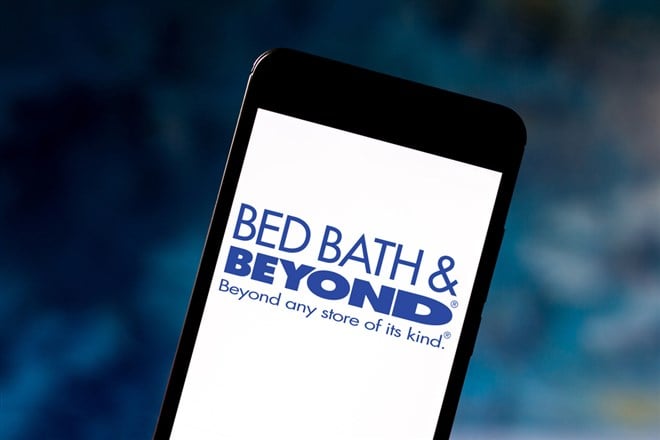 Bed Bath & Beyond Stock Crumbles 24% On Possible Bankruptcy News