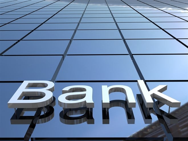 3 Regional Banks Investors Can Bank On