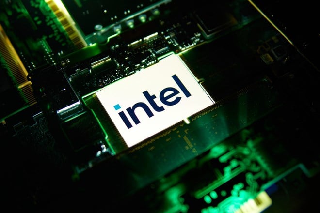 Analysts Advise to Buy (and Hold) Intel Stock | PriceTargets.com