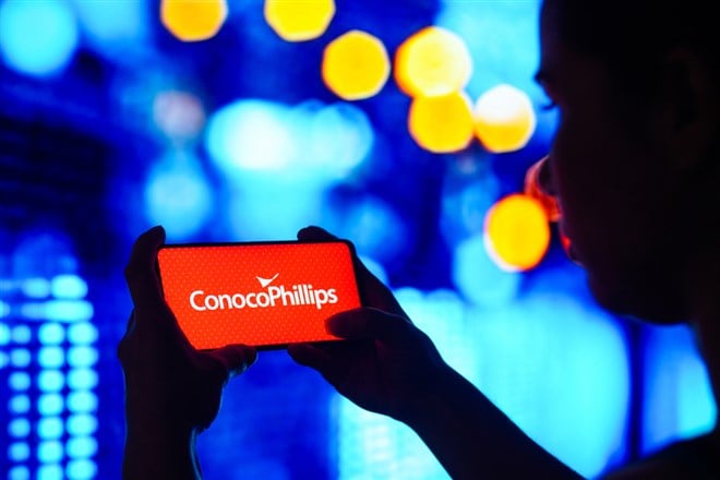 ConocoPhillips Shares Advance On Strong Q2 Revenue