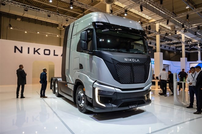 Nikola Shares Fall Even As EV Maker Beats Q3 Expectations 