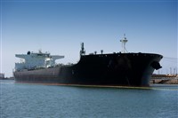 Frontline stock dividend oil tanker