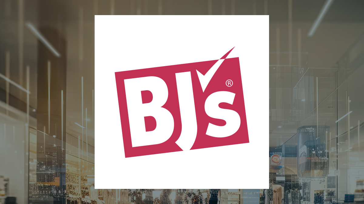 BJ's Wholesale Club Holdings, Inc. (NYSE:BJ) Short Interest Up