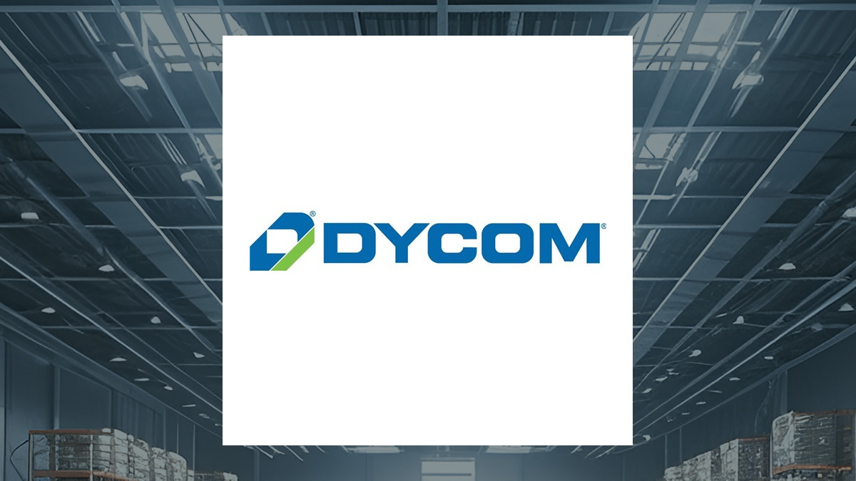 Dycom Industries (NYSE:DY) Sets New 12-Month High on Analyst Upgrade