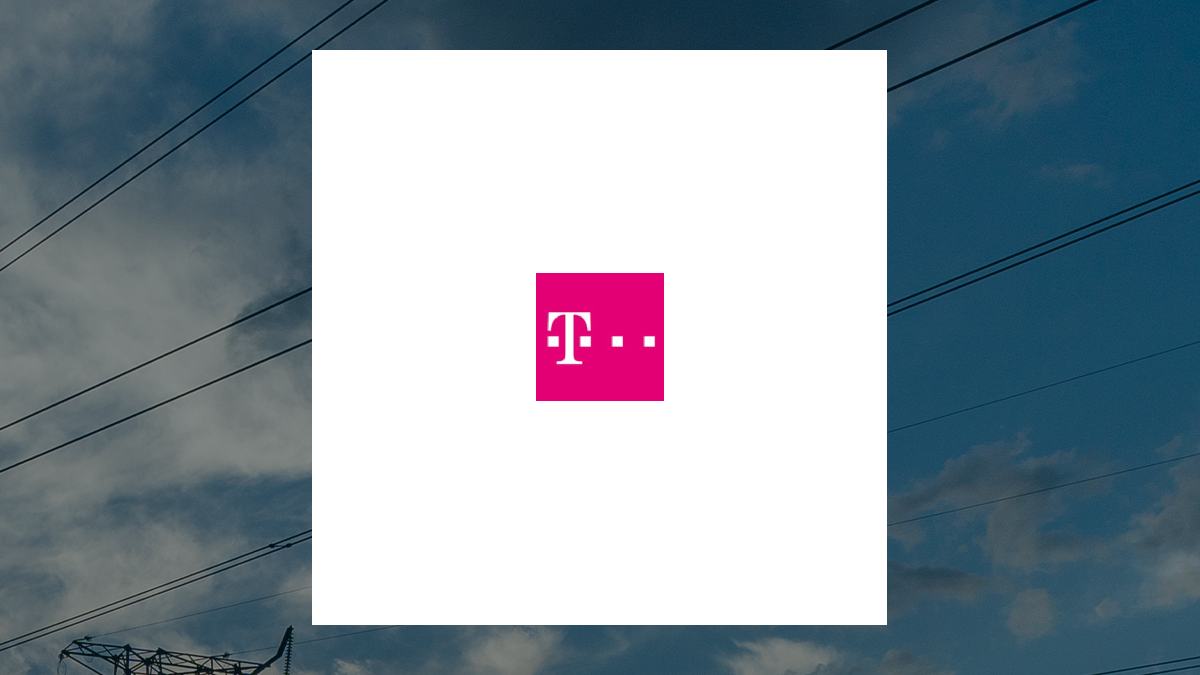 Magyar Telekom Távközlési Nyilvánosan Müködö Részvénytársaság logo