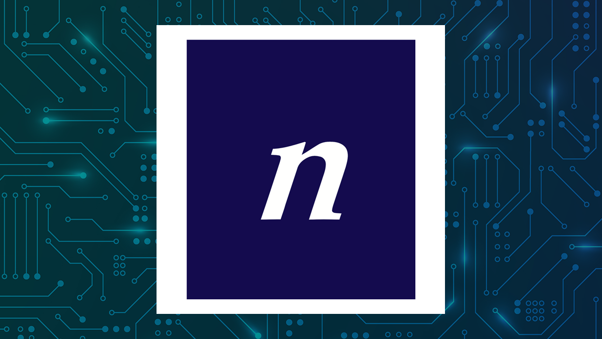 nLight logo