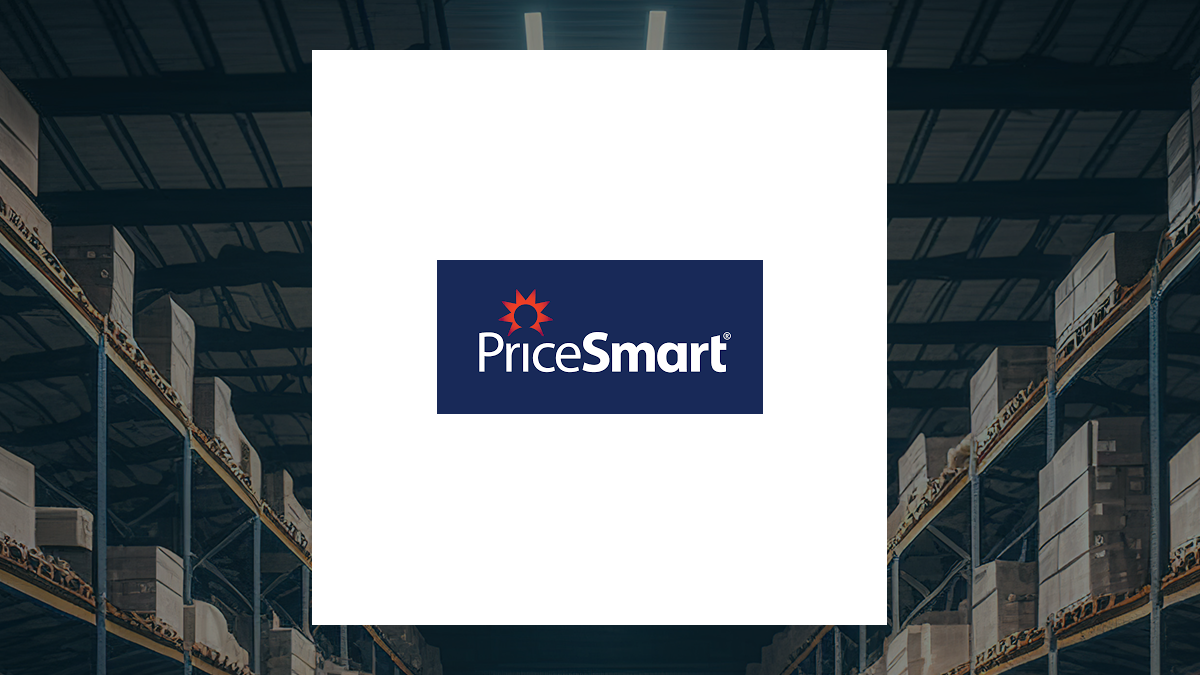 PriceSmart logo with Retail/Wholesale background