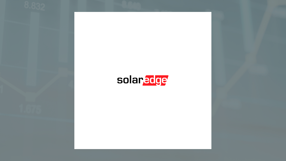 SolarEdge Technologies logo with Computer and Technology background
