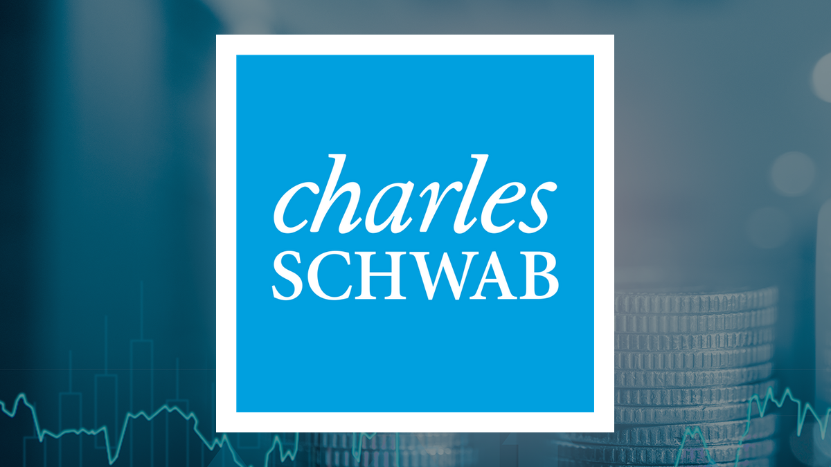 Charles Schwab (NYSE:SCHW) Shares Up 0.3% After Dividend Announcement ...