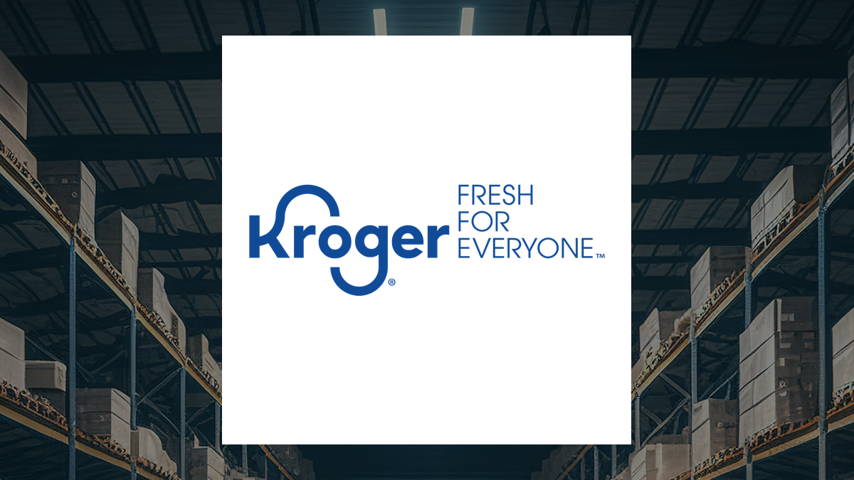 Truist Financial Corp Trims Holdings in The Kroger Co. (NYSE:KR)