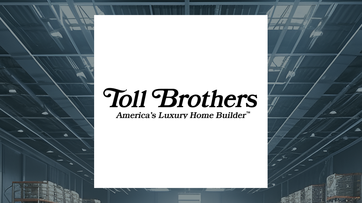 Toll Brothers (NYSE:TOL) Sets New 1-Year High After Analyst Upgrade